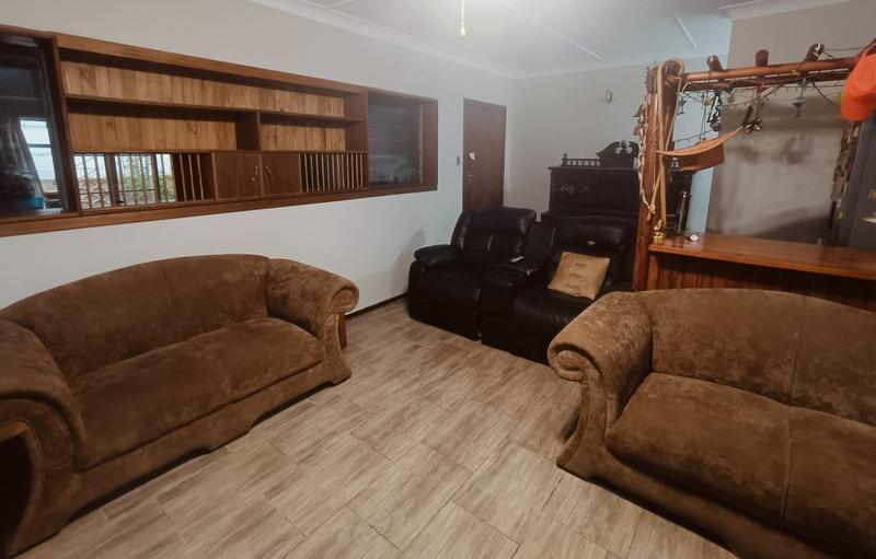 3 Bedroom Property for Sale in Uitsig Free State